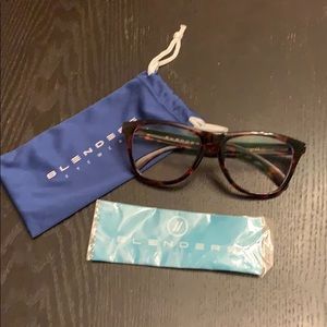 Blenders blue light glasses never worn